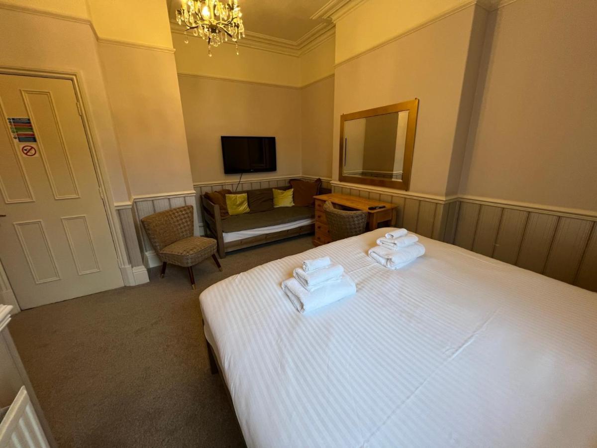 יורק Melton Guest House מראה חיצוני תמונה
